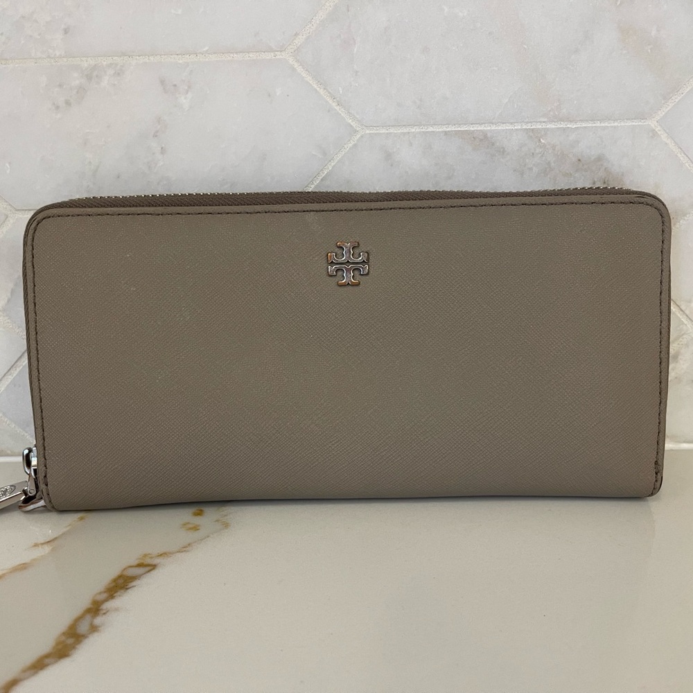 Tory Burch Tan Leather Wallet